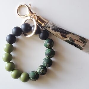 Camouflage Beaded Bracelet